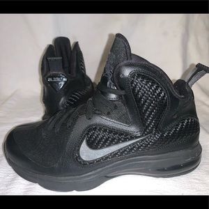 lebron 9 triple black